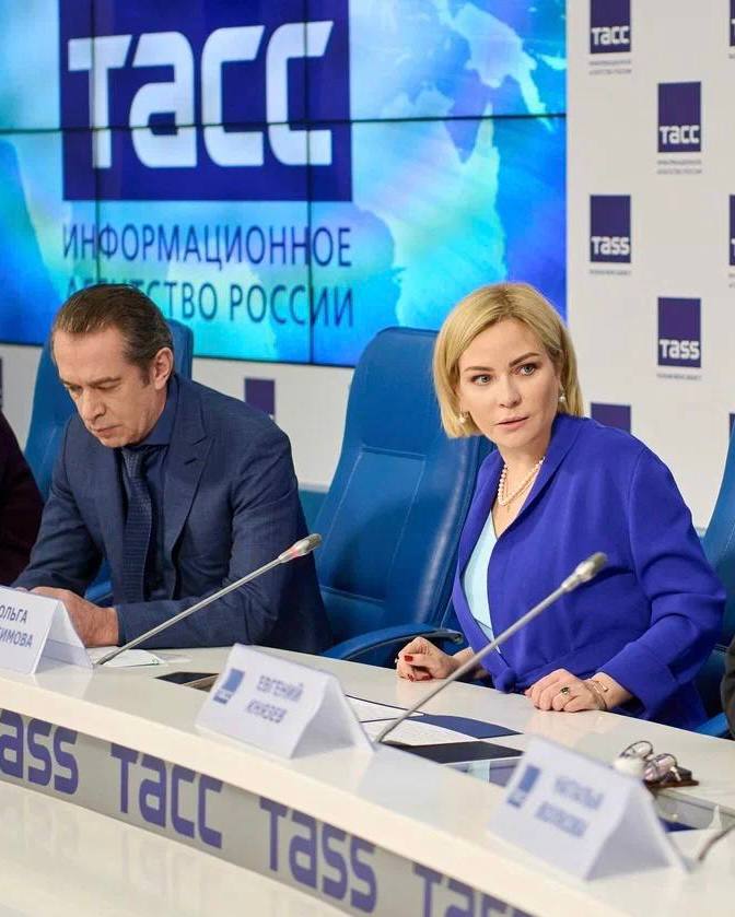 Появилась информация, что Ольга Любимова, протеже Никиты Михалкова, может покинуть пост министра культуры, и на ее место рассматривается Владимир Машков
