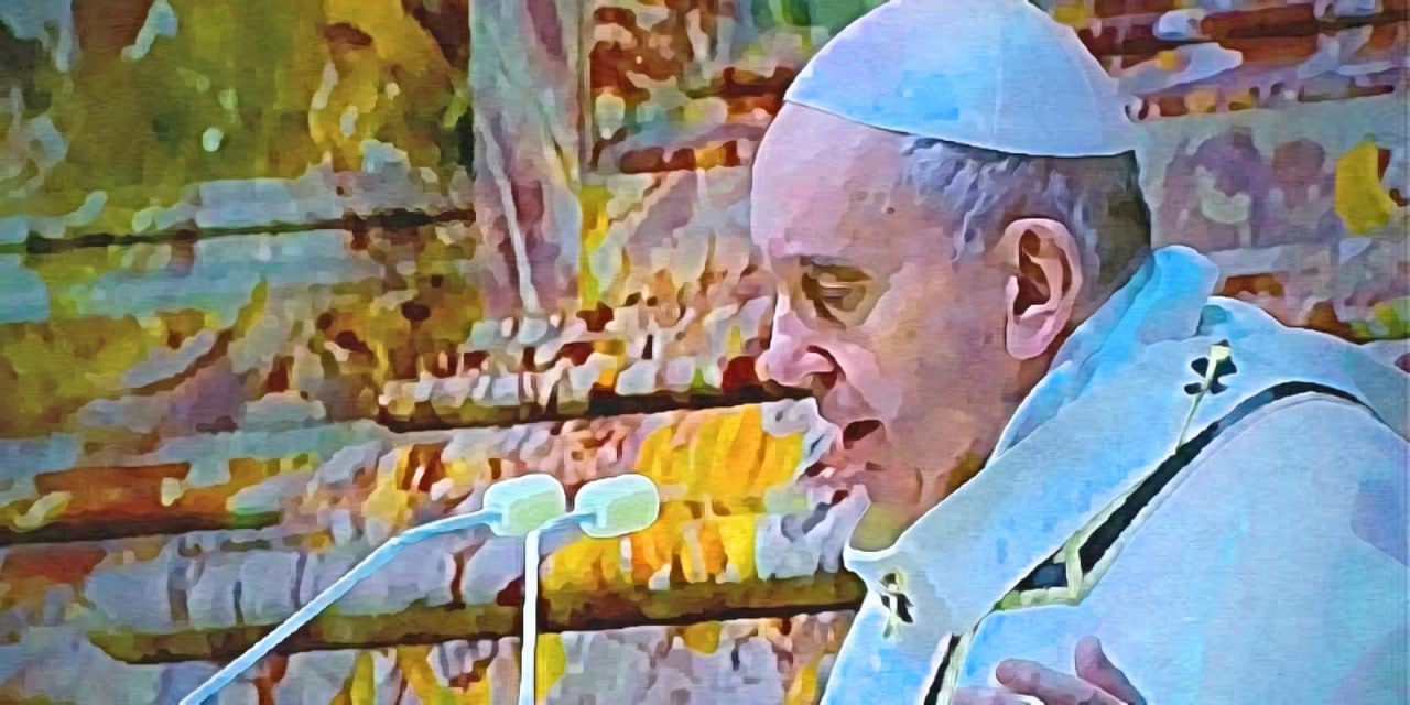 Папа римский упала икона видео